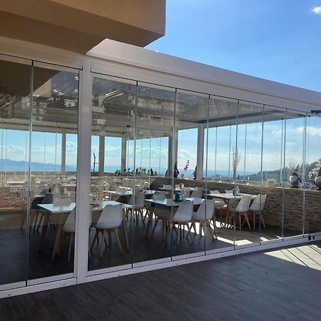 Cotronei B&B La Terrazza Polifrone מראה חיצוני תמונה