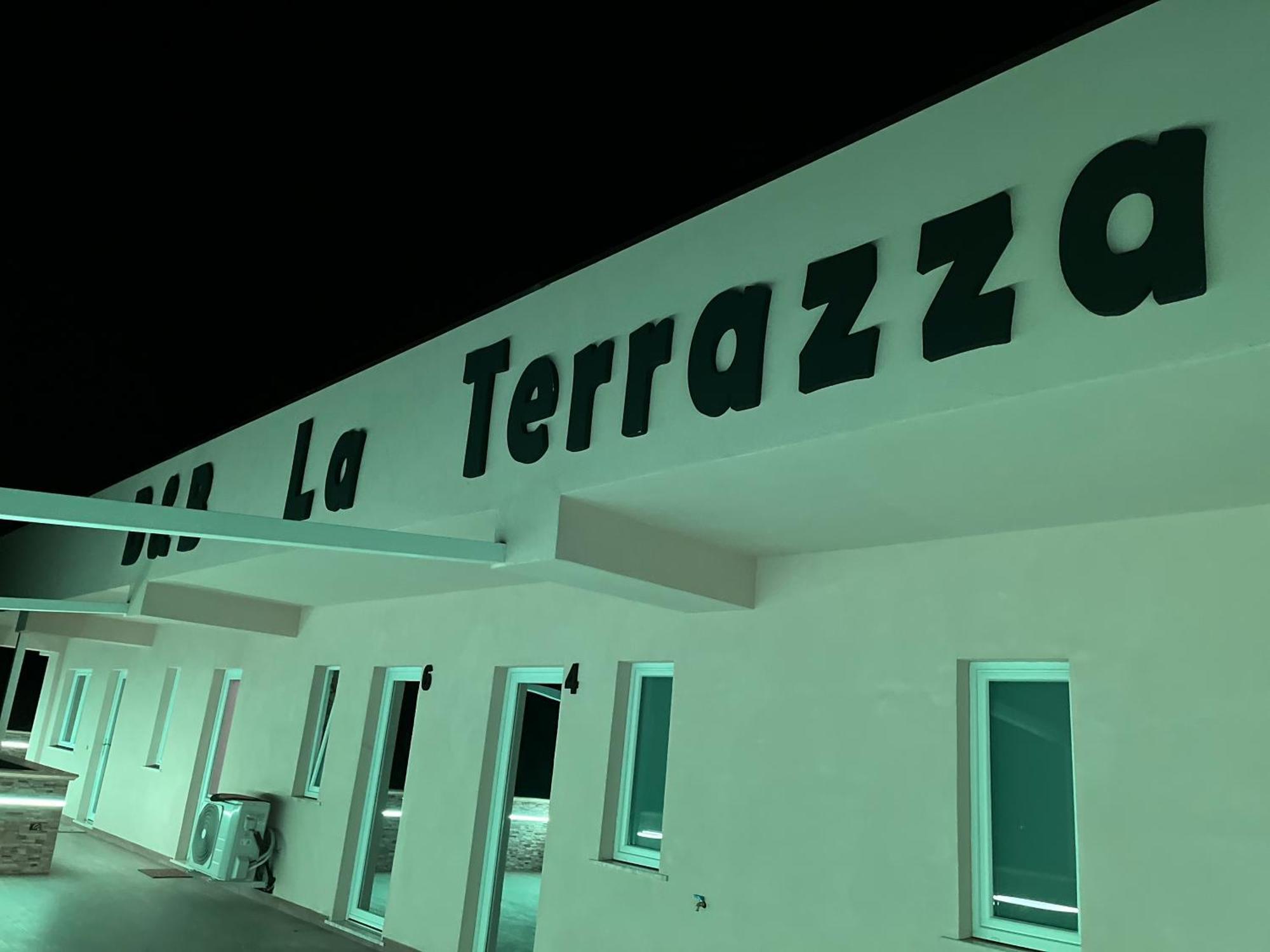 Cotronei B&B La Terrazza Polifrone מראה חיצוני תמונה