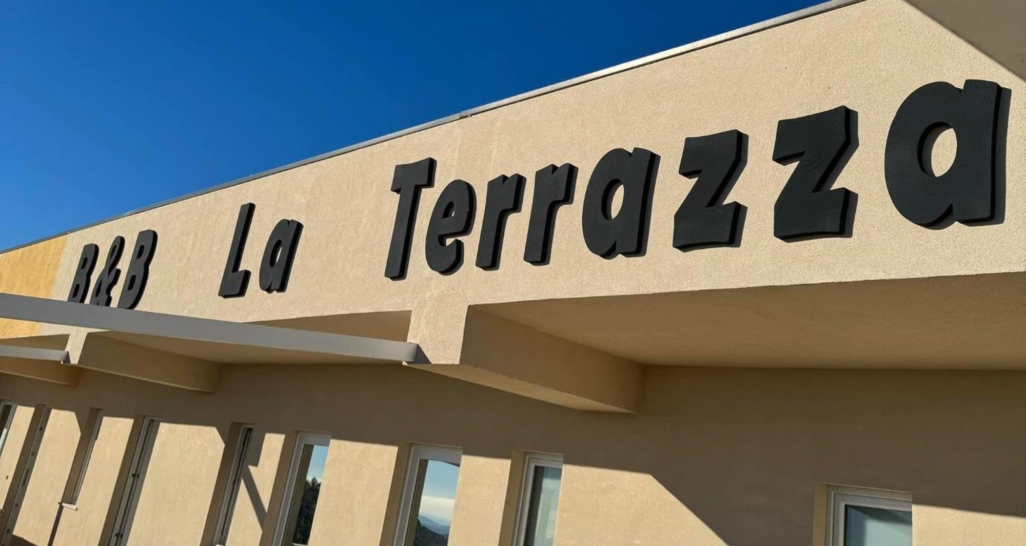 Cotronei B&B La Terrazza Polifrone מראה חיצוני תמונה