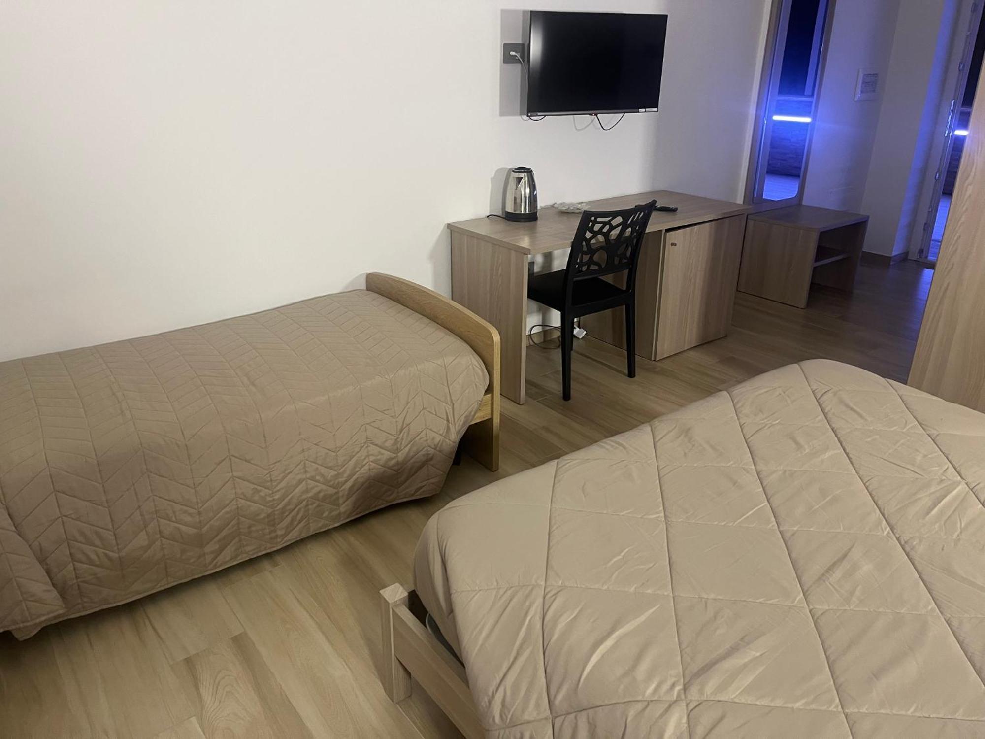 Cotronei B&B La Terrazza Polifrone מראה חיצוני תמונה
